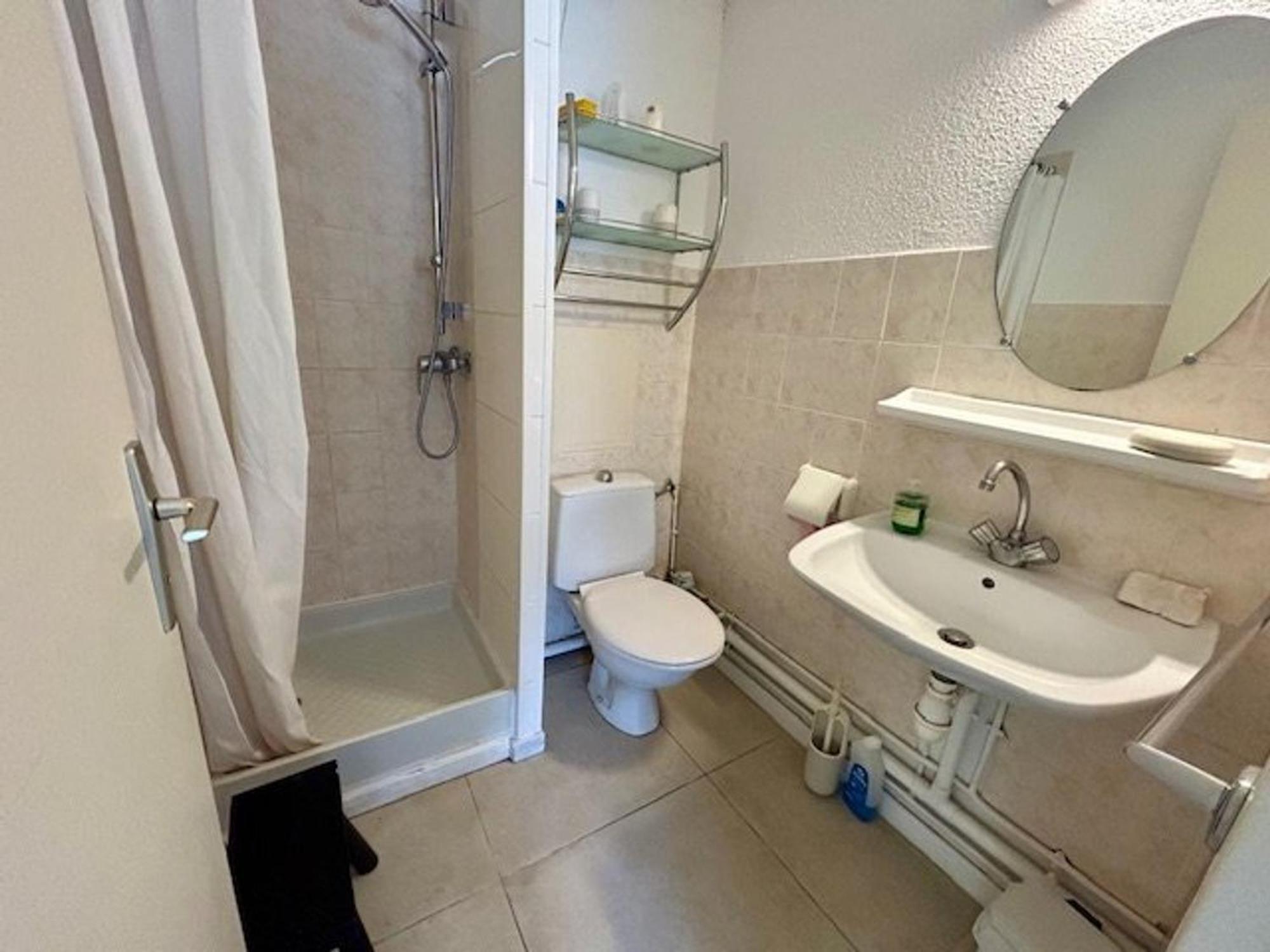 Appartement T2 A Royan, 4 Pers., Proche Plage Et Commerces, Parking, Balcon, Confortable Et Equipe - Fr-1-494-60 Exterior photo