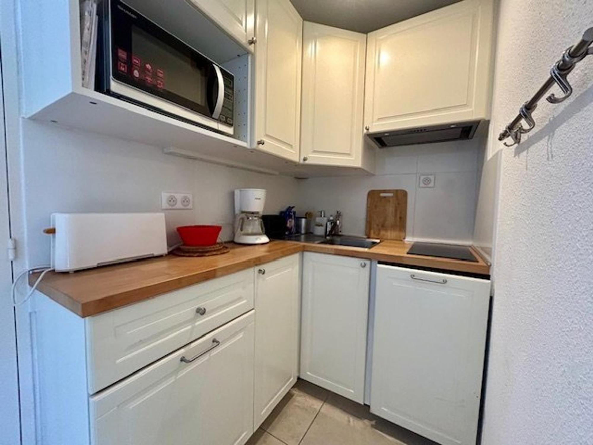Appartement T2 A Royan, 4 Pers., Proche Plage Et Commerces, Parking, Balcon, Confortable Et Equipe - Fr-1-494-60 Exterior photo